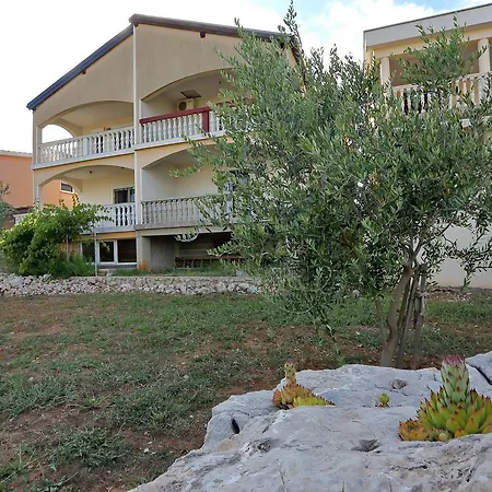 Apartment Lucija Vir