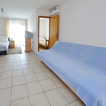 Lucija Apartment